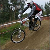 Peat first in qualifier at Vigo World Cup DH in Spain - Second Image